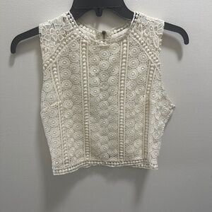 Abercrombie & fitch crochet/lace  crop tank sz S